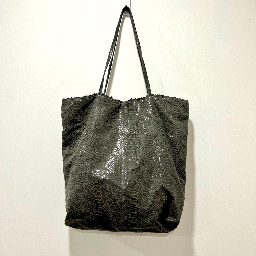 FATTO A MANO by CARLOS FALCHI Gray Faux Python Tote